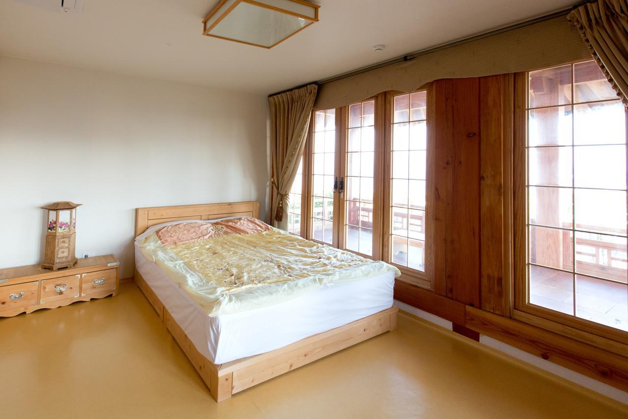 Korea Traditional Hotel O Dong Jae Yeosu Exterior photo