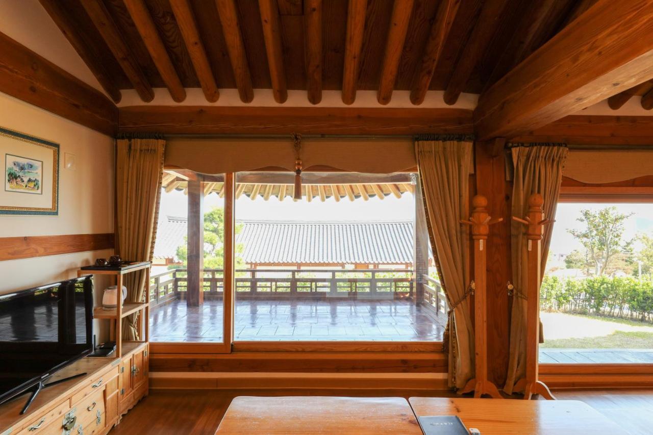 Korea Traditional Hotel O Dong Jae Yeosu Exterior photo